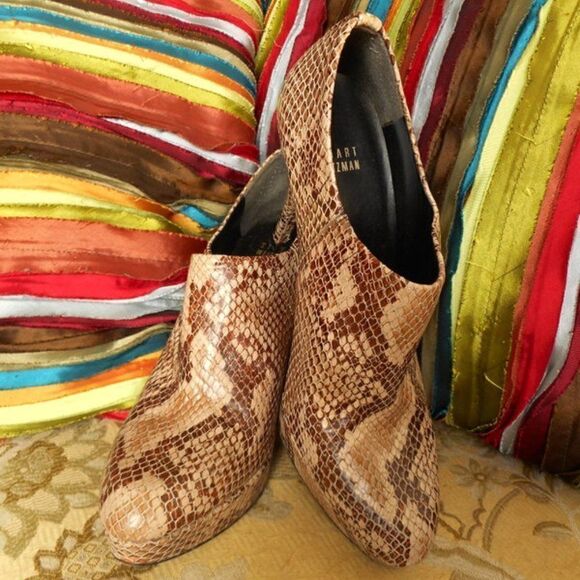 EUC STUART WEITZMAN Italian Snake Print Leather Slide-On Adjustable Heels 8 - Picture 1 of 9